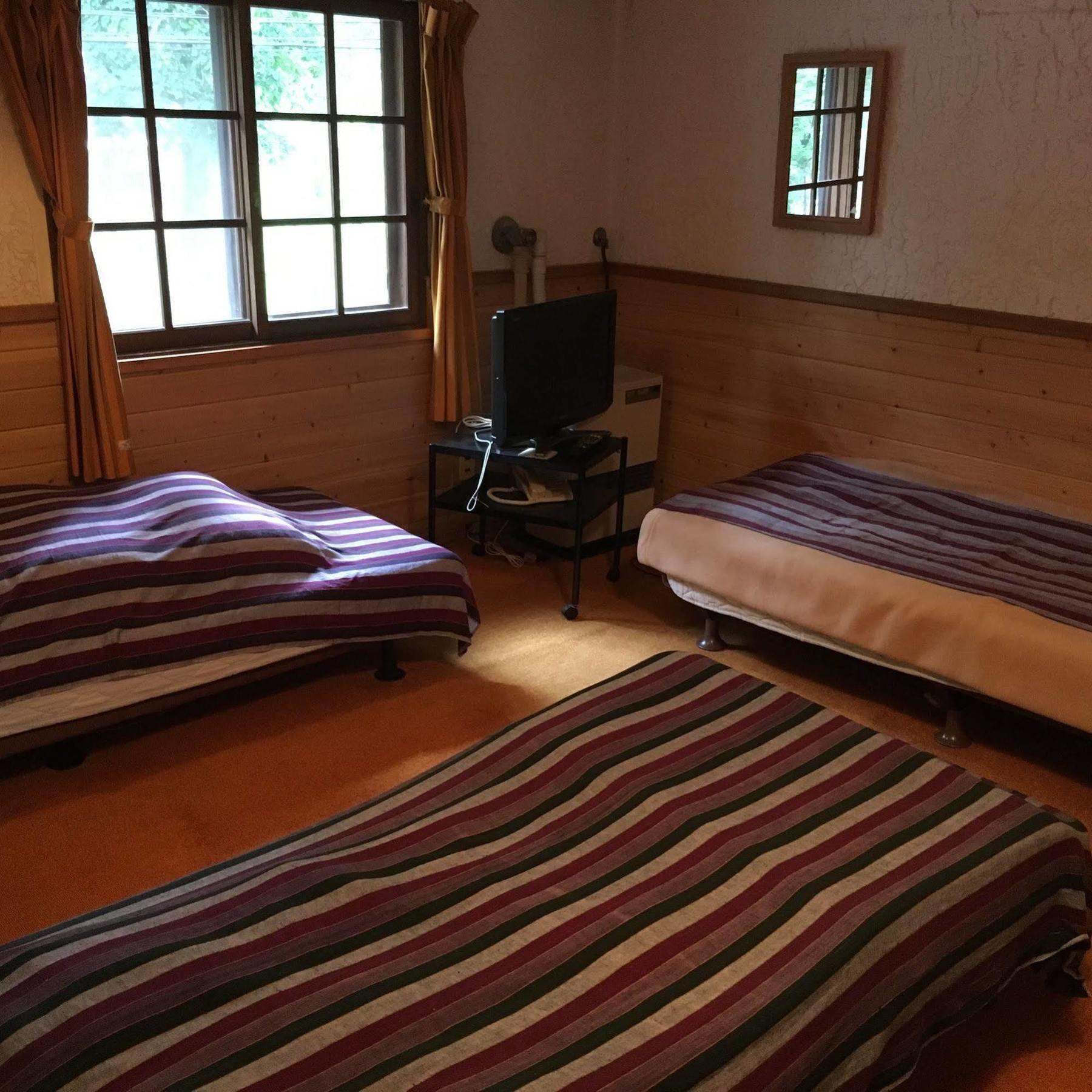 Pension Starlight Azumi Hakuba Buitenkant foto